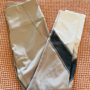 Apana Lilac Leggings